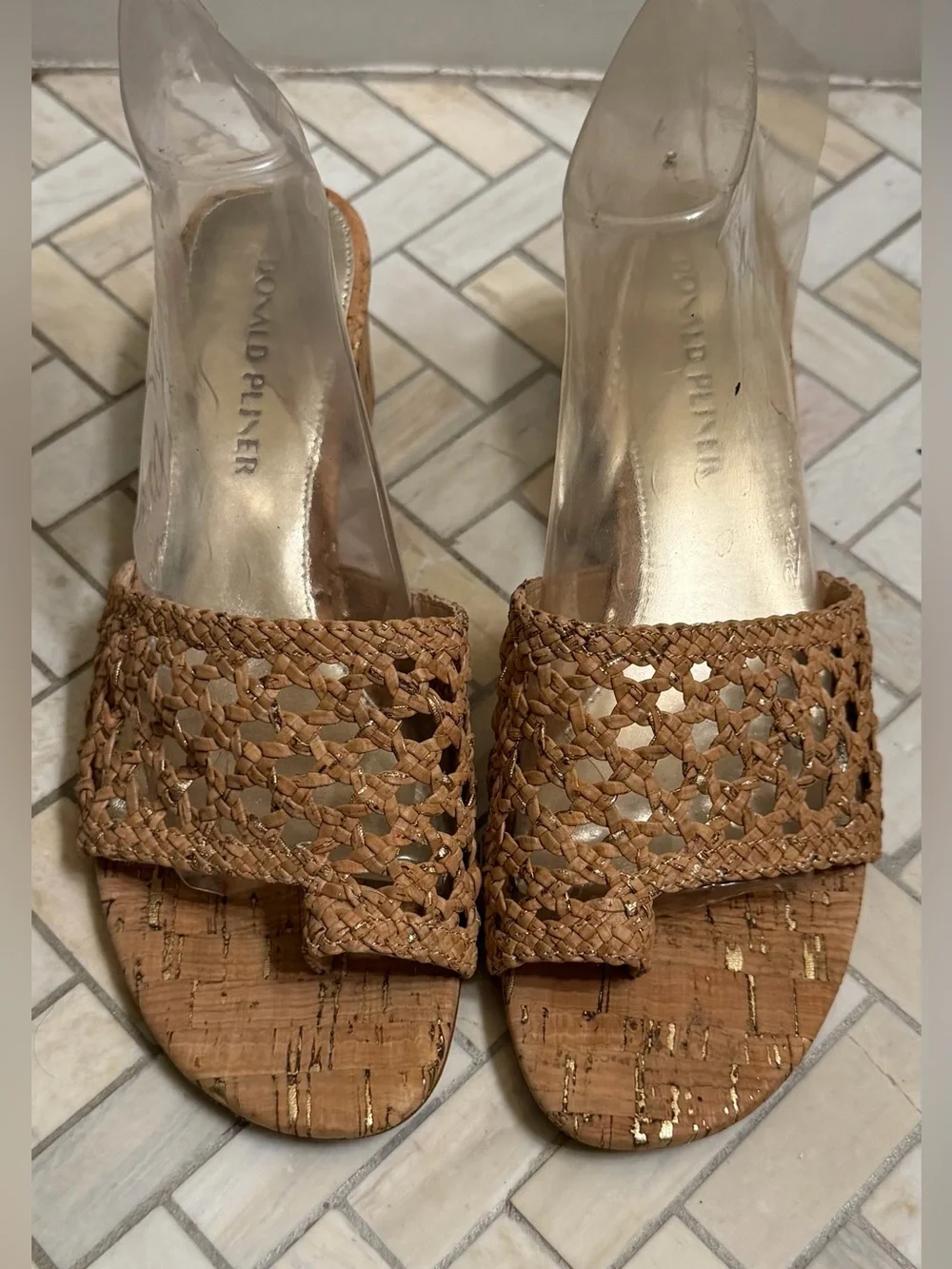Donald Pliner Melrose3 Sparkle Cork Low Heels Natural Woven Sandal Size 10 - Picture 14 of 16